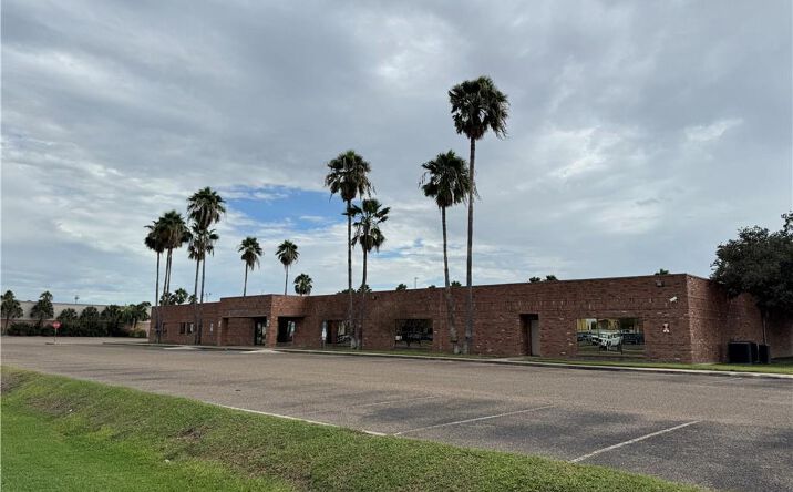 Pictures of Office property located at 900 E Esperanza Avenue, McAllen, TX 78501 for lease - image #1