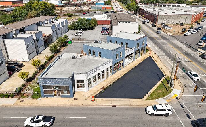Pictures of Retail, Office property located at 821 E Main St, Chattanooga, TN 37408 for lease - image #1