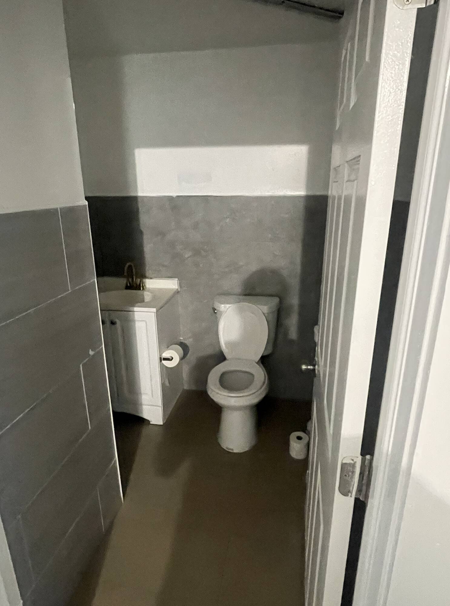 3023753
