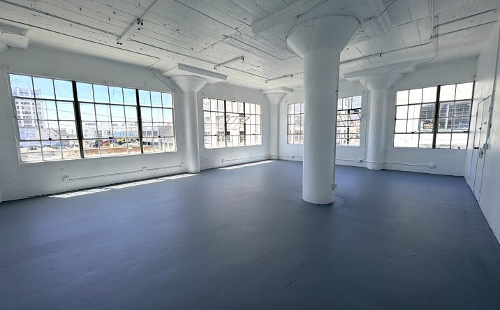 Pictures of Retail, Office, Industrial property located at 1048 Santee St, Los Angeles, CA 90015 for lease - image #1