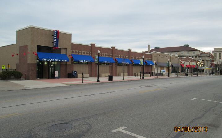 Pictures of Retail property located at 15320 Detroit Ave, Lakewood, OH 44107 for lease - image #1