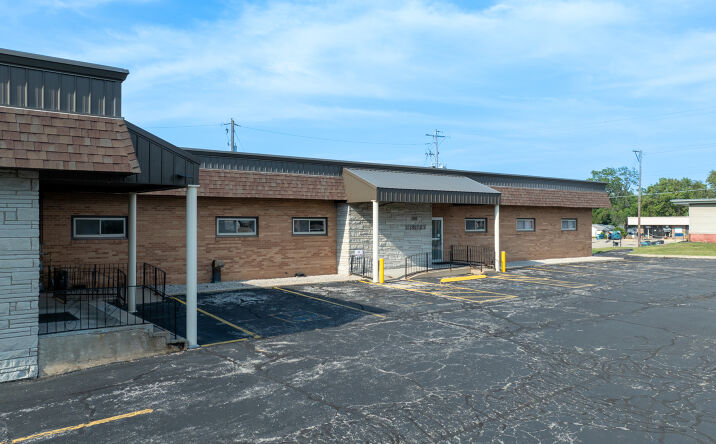 Pictures of Office, Retail property located at 1806 W 11th Street Suite C, Sedalia, MO 65301 for lease - image #1