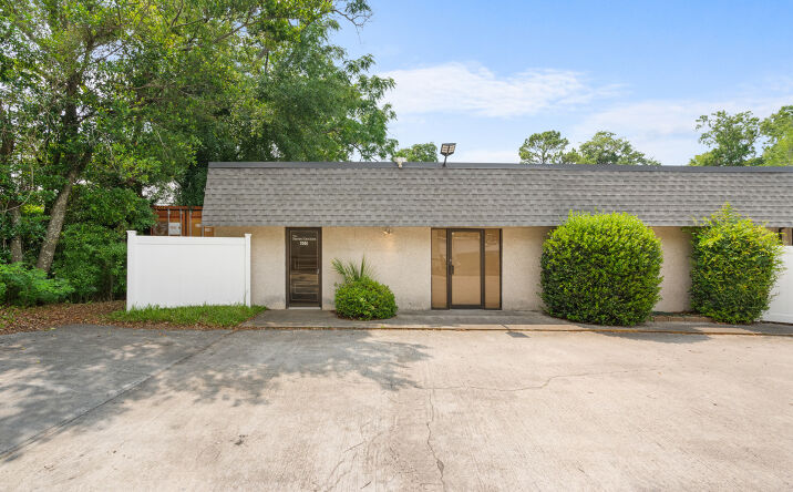 Pictures of Retail, Office property located at 605 E 69th St, Savannah, GA 31405 for lease - image #1