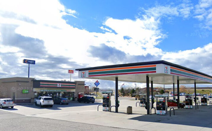 Pictures of Retail property located at 1829 W 2700 N, Farr West, UT 84404 for lease - image #1