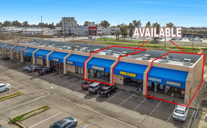 Pictures of Retail property located at 110 N 11th Ave, Hanford, CA 93230 for lease - image #1