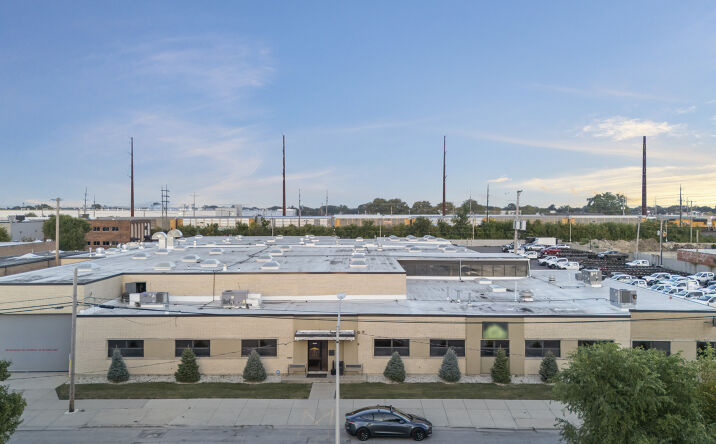 Pictures of Industrial property located at 1529 N 31st Avenue, Melrose Park, IL 60160 for lease - image #1