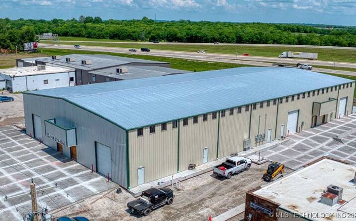 Pictures of Industrial property located at 19901 Highway 51 Highway, Broken Arrow, OK 74014 for lease - image #1