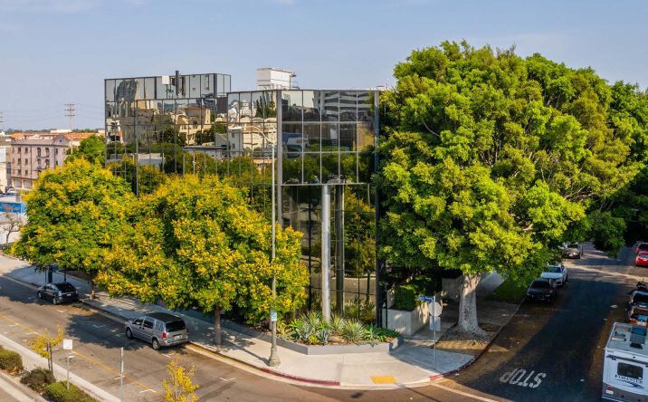 Pictures of Office property located at 11022 Santa Monica Blvd, Los Angeles, CA 90025 for lease - image #1