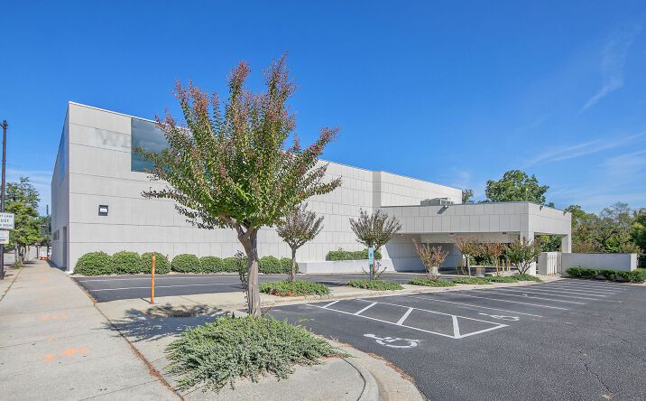 Pictures of Office property located at 200 Green St, Fayetteville, NC 28301 for lease - image #1