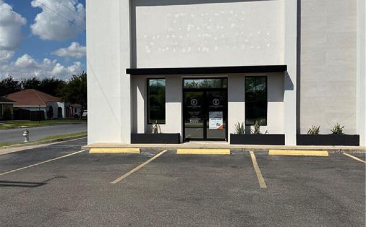 Pictures of Land property located at 725 N Tower Road # B, Alamo, TX 78516 for lease - image #1