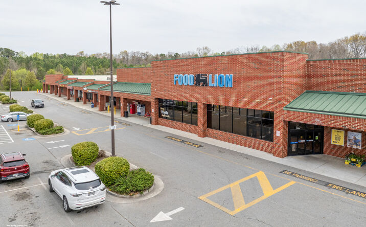 Pictures of Retail, Land property located at 13955 Wards Rd, Lynchburg, VA 24501 for lease - image #1