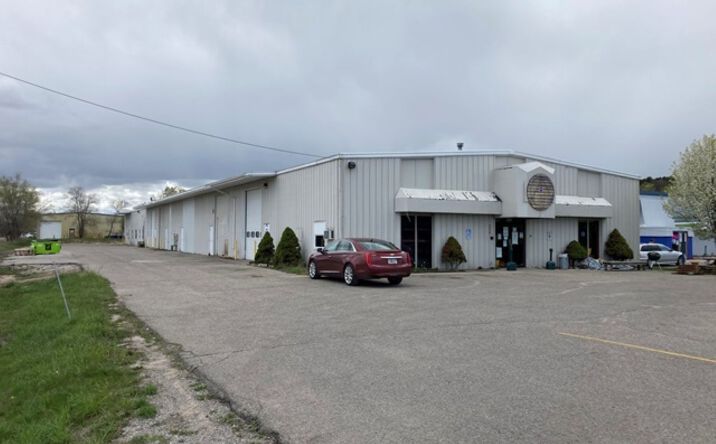 Pictures of Office property located at 2419 Sybrandt Rd, Traverse City, MI 49684 for lease - image #1