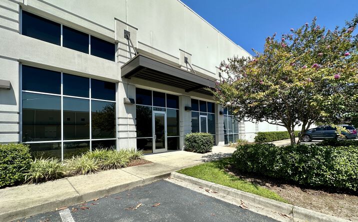 Pictures of Office property located at 17750 NW 115th Avenue Suite 220 Alachua, FL 32615, Alachua, US 32615 for lease - image #1