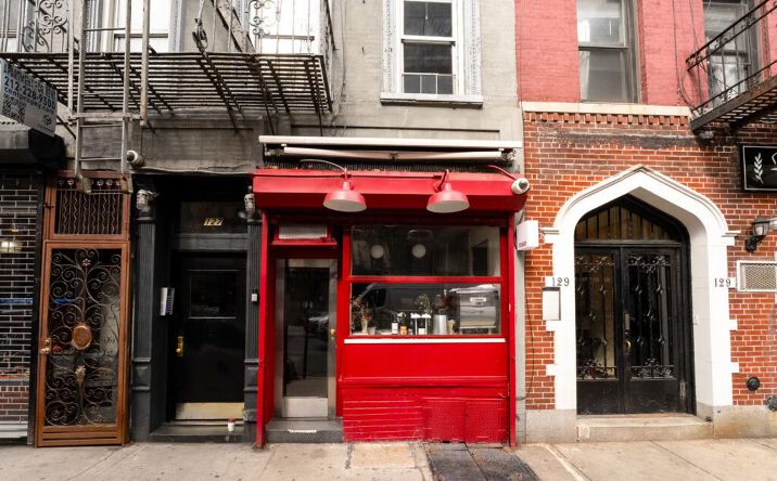 Pictures of Restaurant property located at 127 E 7th St, New York, NY 10009 for lease - image #1