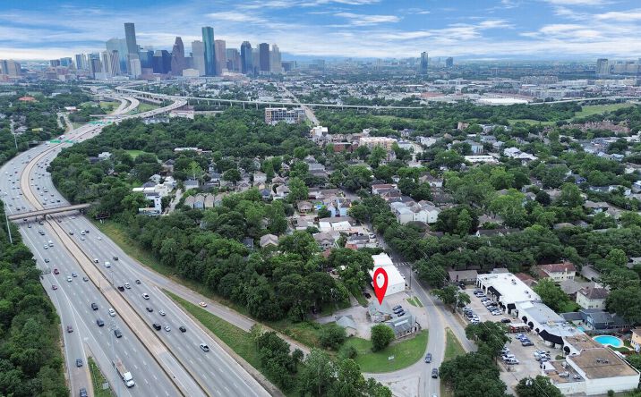 Pictures of Retail, Office property located at 3202 Houston Ave, Houston, TX 77009 for lease - image #1