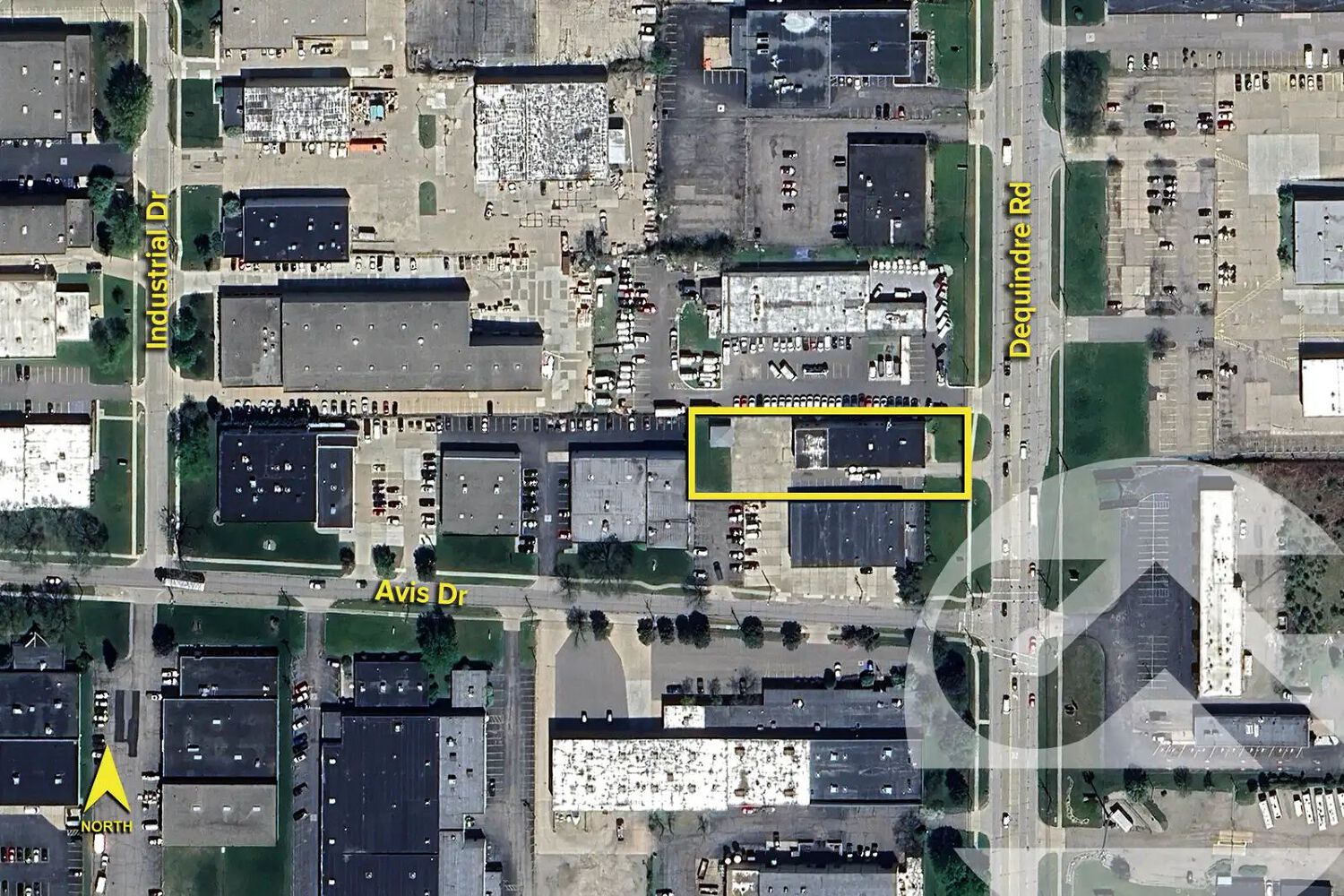 32251 DEQUINDRE RD Madison Heights MI 48071-1516 APN: 44-25-01-226-030 ...