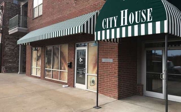 Pictures of Retail, Office property located at 6 West GE Patterson Avenue, Memphis, TN 38103 for lease - image #1