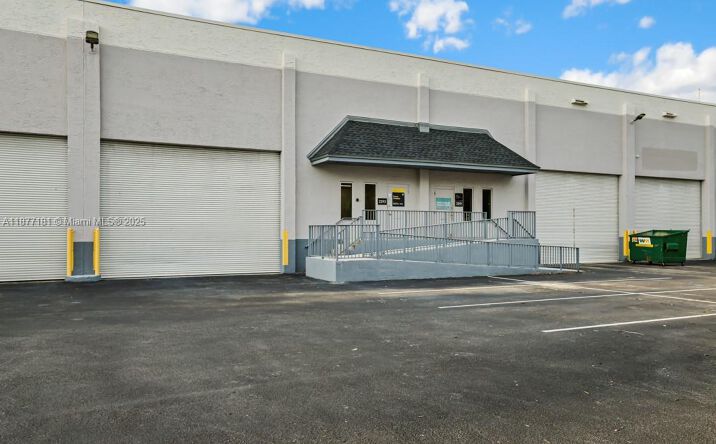 Pictures of Industrial property located at 2273 NW 82nd Ave # 2293, Doral, FL 33122 for lease - image #1