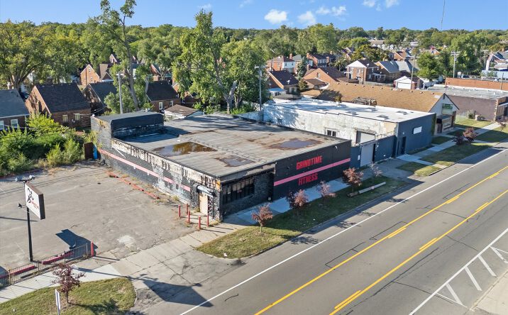 Pictures of Retail property located at 18451 Wyoming Ave, Detroit, MI 48221 for lease - image #1