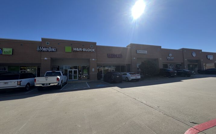 Pictures of Retail, Office property located at 2035 W McDermott Dr, Allen, TX 75013 for lease - image #1