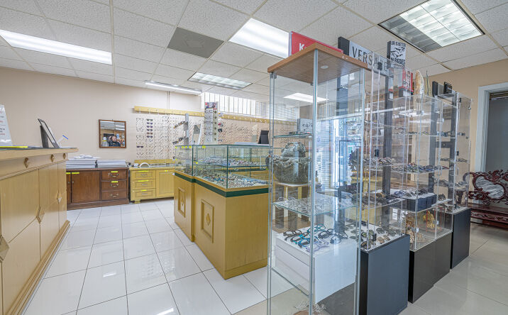 Pictures of Retail, Office, Restaurant property located at 3221 Fannin St, Houston, TX 77004 for lease - image #1