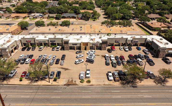 Pictures of Retail, Office property located at 3300 82nd St, Lubbock, TX 79423 for lease - image #1
