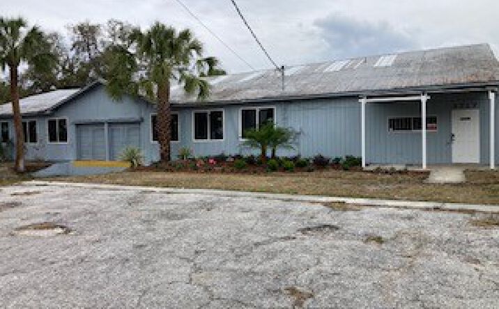 Pictures of Industrial property located at 1717 W Arch St, Tampa, FL 33607 for lease - image #1