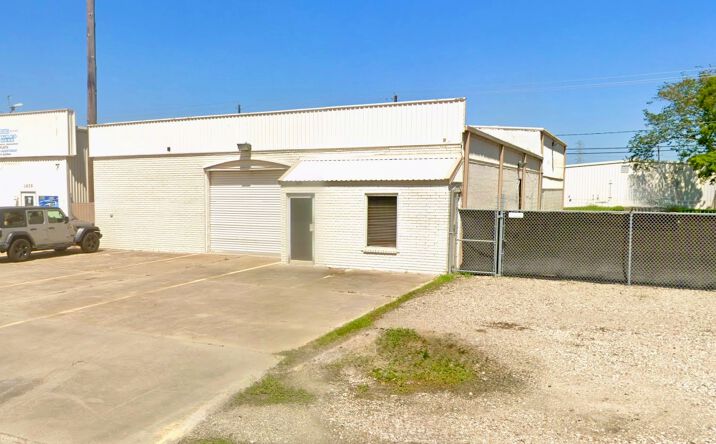 Pictures of Industrial property located at 1809 Yellowstone St, Freeport, TX 77541 for lease - image #1