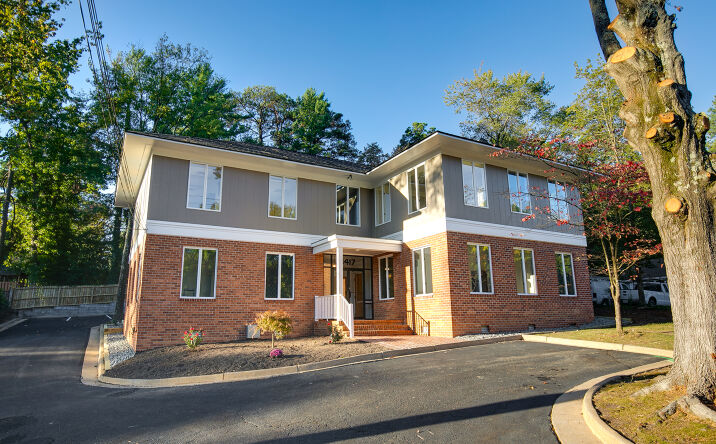 Pictures of Office property located at 8417 Patterson Ave, Richmond, VA 23229 for lease - image #1