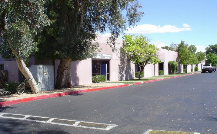 Pictures of Industrial property located at 2123 S Priest Dr, Tempe, AZ 85282 for lease - image #1