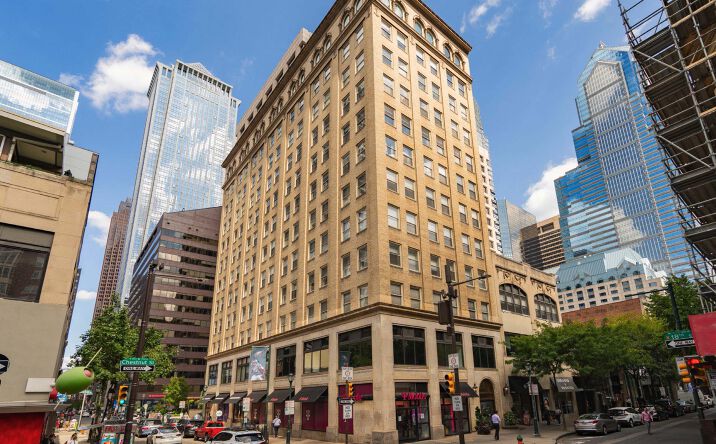 Pictures of Retail, Office property located at 1737 Chestnut St, Philadelphia, PA 19103 for lease - image #1