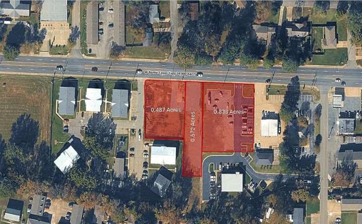 Pictures of Retail, Land property located at 2013 W Beebe Capps Expy, Searcy, AR 72143 for lease - image #1