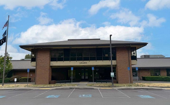 Pictures of Office property located at 13455 SE 97th Ave, Clackamas, OR 97015 for lease - image #1