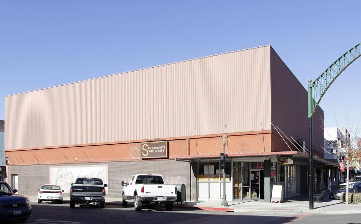 Pictures of Retail property located at 400 D St, Marysville, CA 95901 for lease - image #1
