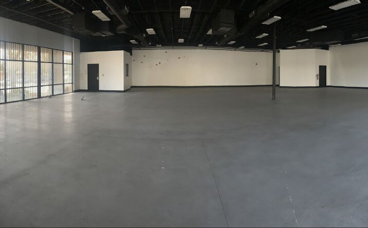 Pictures of Retail property located at 2085 S Garey Ave, Pomona, CA 91766 for lease - image #1