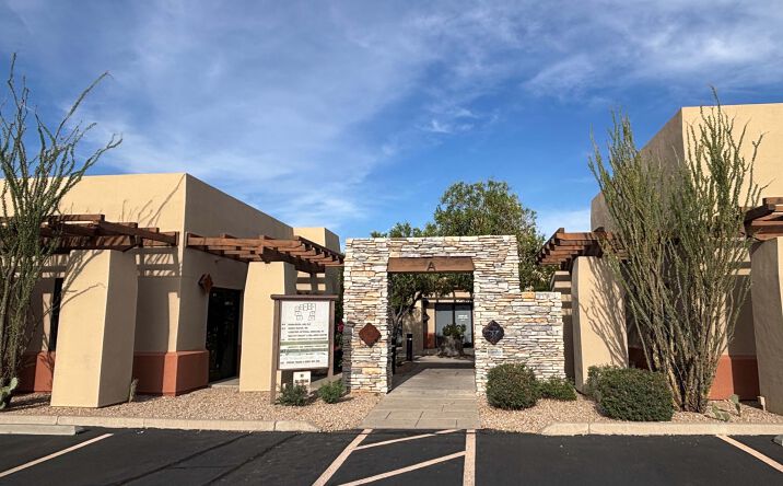 Pictures of Office property located at 36800n Sidewinder Rd, Carefree, AZ 85377 for lease - image #1