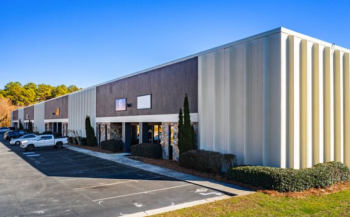 Pictures of Industrial property located at 5335-5353 Snapfinger Woods Dr, Decatur, GA 30035 for lease - image #1