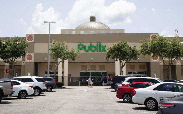 Pictures of Retail property located at 8145 Vineland Ave Orlando, Fl 32821, Orlando, US 32821 for lease - image #1