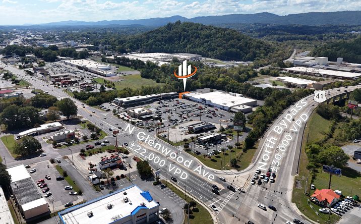 Pictures of Retail property located at 1279 N Glenwood Ave, Dalton, GA 30721 for lease - image #1