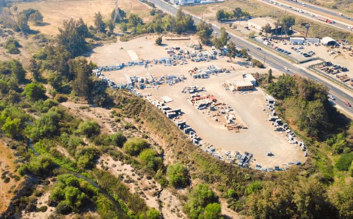 Pictures of Retail property located at 22990 Temescal Canyon Rd, Corona, CA 92883 for lease - image #1