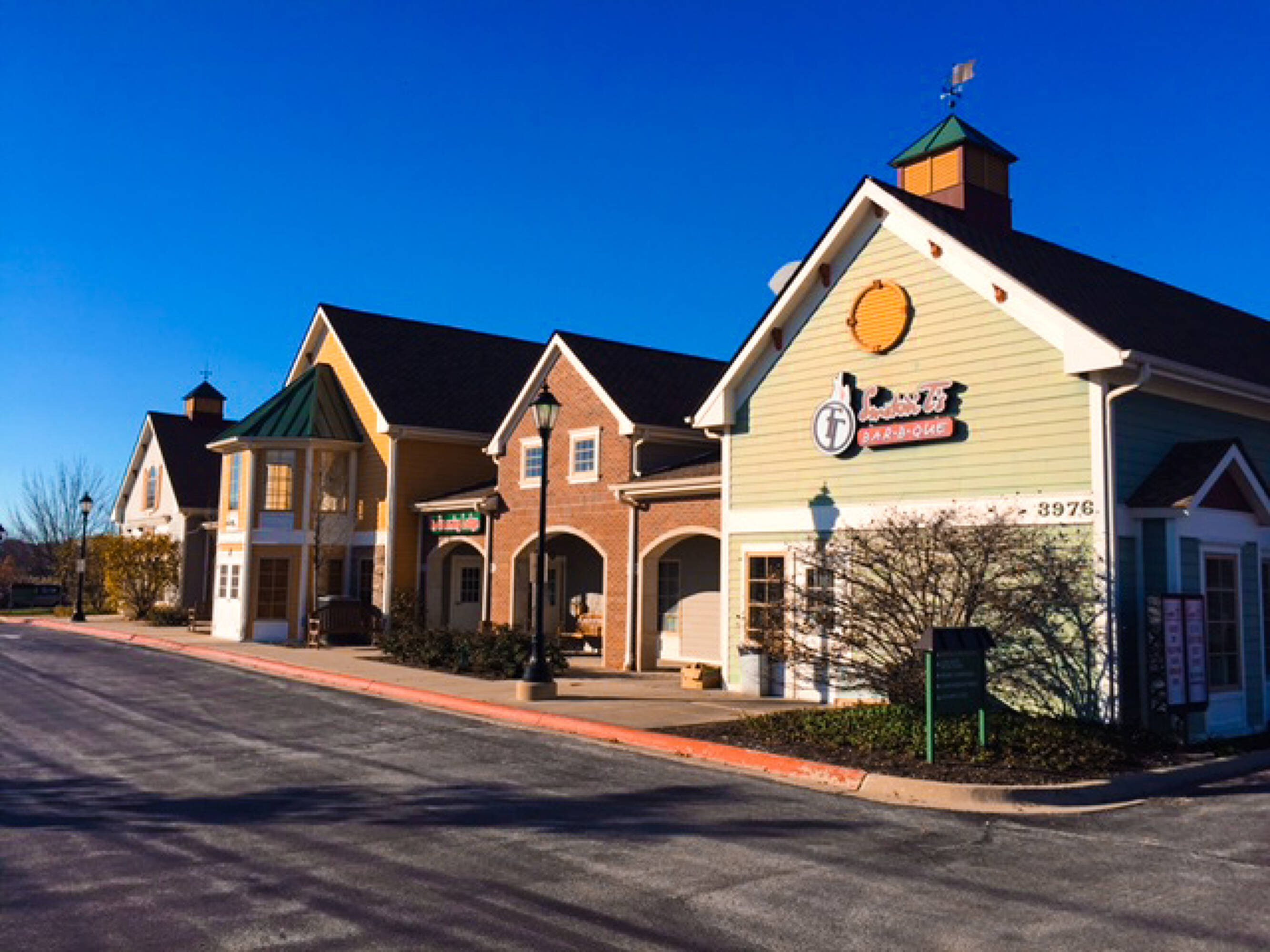 3976 IL22., Long Grove, IL 60047