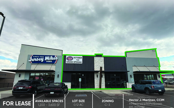 Pictures of Retail, Office property located at 4824 Woodrow Bean Transmountain, El Paso, TX 79924 for lease - image #1