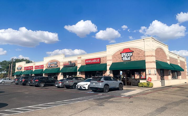 Pictures of Retail property located at 305 Frankford Ave, Lubbock, TX 79416 for lease - image #1
