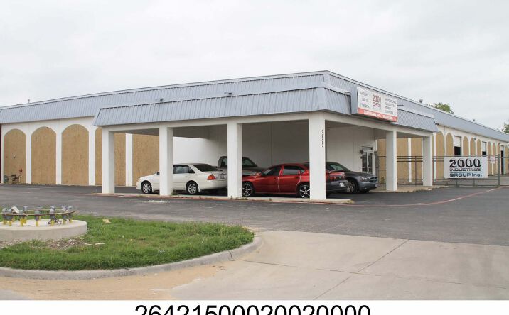 Pictures of Office, Industrial property located at 2609 Oakland St, Garland, TX 75041 for lease - image \#1