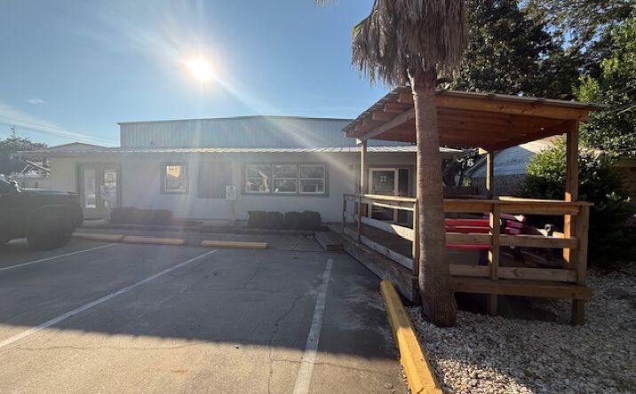 Pictures of Industrial property located at 67 Eglin St, Fort Walton Beach, FL 32547 for lease - image #1