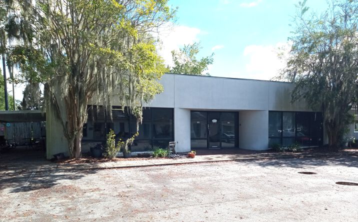 Pictures of Office property located at 120 Oglethorpe Professional Blvd, Savannah, GA 31406 for lease - image #1