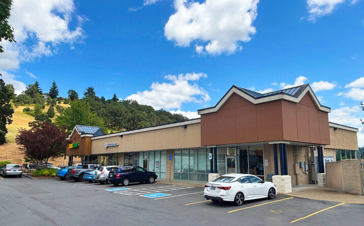 Pictures of Retail property located at 1855 Blankenship Rd, West Linn, OR 97068 for lease - image #1