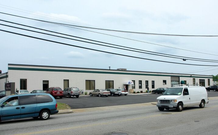 Pictures of Retail, Industrial property located at 380 Jefferson Blvd, Warwick, RI 02886 for lease - image #1