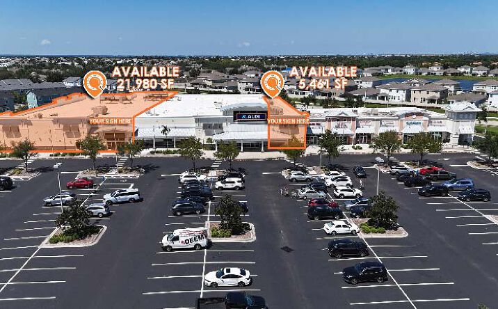 Pictures of Retail property located at 2527 Harbor Village Lane, Apollo Beach, FL 33572 for lease - image #1