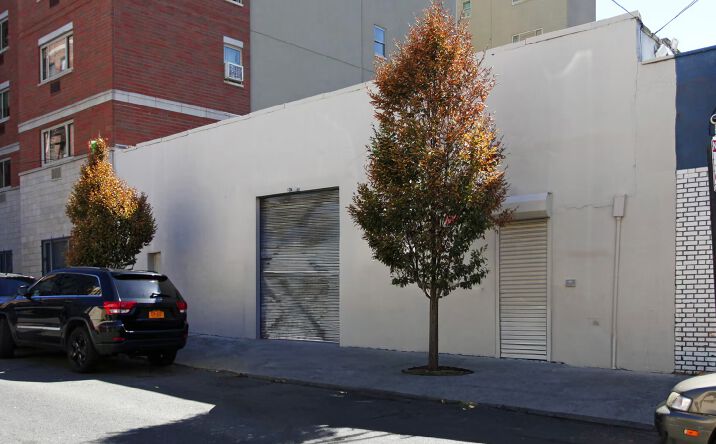 Pictures of Retail, Industrial property located at 546 E 170th St, Bronx, NY 10456 for lease - image #1